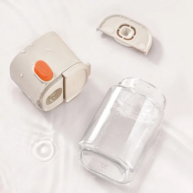 0.5g Quantitative Salt Control Bottle MultiFunctional Seasoning Pot Press-Type Glass Seasoning Bottle Spice Dispenser Qme