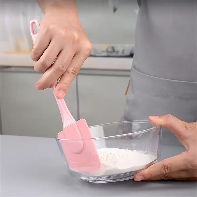 Silicone Cake Scraper Kitchen Non-Stick Cake Cream Spatula Kitchen Cooking Pastry Scraper Mold Brush Tool Baking Accessories Qme