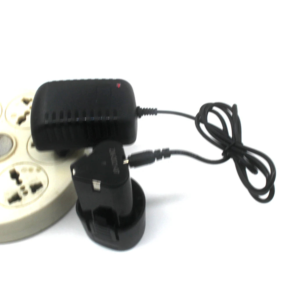 DC Power 21V 2A 18650 Lithium Battery Charger 18V 0.5A 1A 2A 4 Series Li-ion Battery Pack 5.5mm x 2.1mm With clip Qme