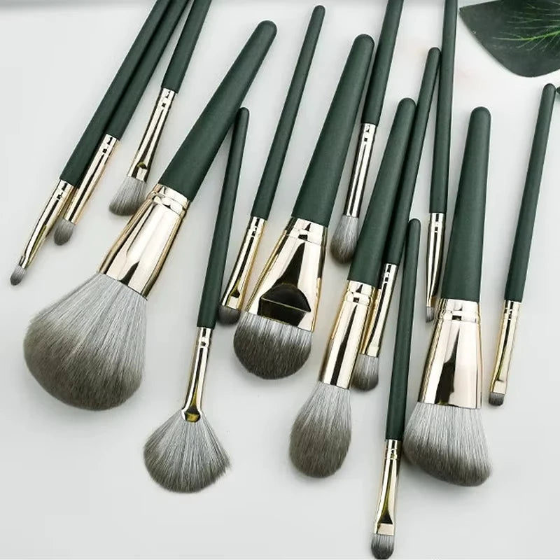 14Pcs Makeup Brushes Soft Fluffy Makeup Tools Cosmetic Powder Eye Shadow Foundation Blush Blending Beauty Make Up Brush Qme