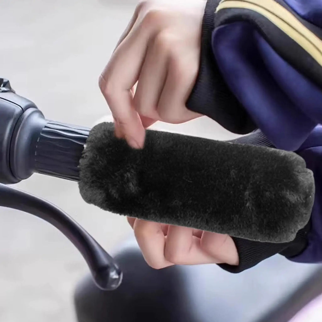 Motorcycle Handle Grip Cover Thermal Anti-Slip Electric Bike Cycling Handlebar Grip Cover for Commuting Urban Riding Cruising Qme
