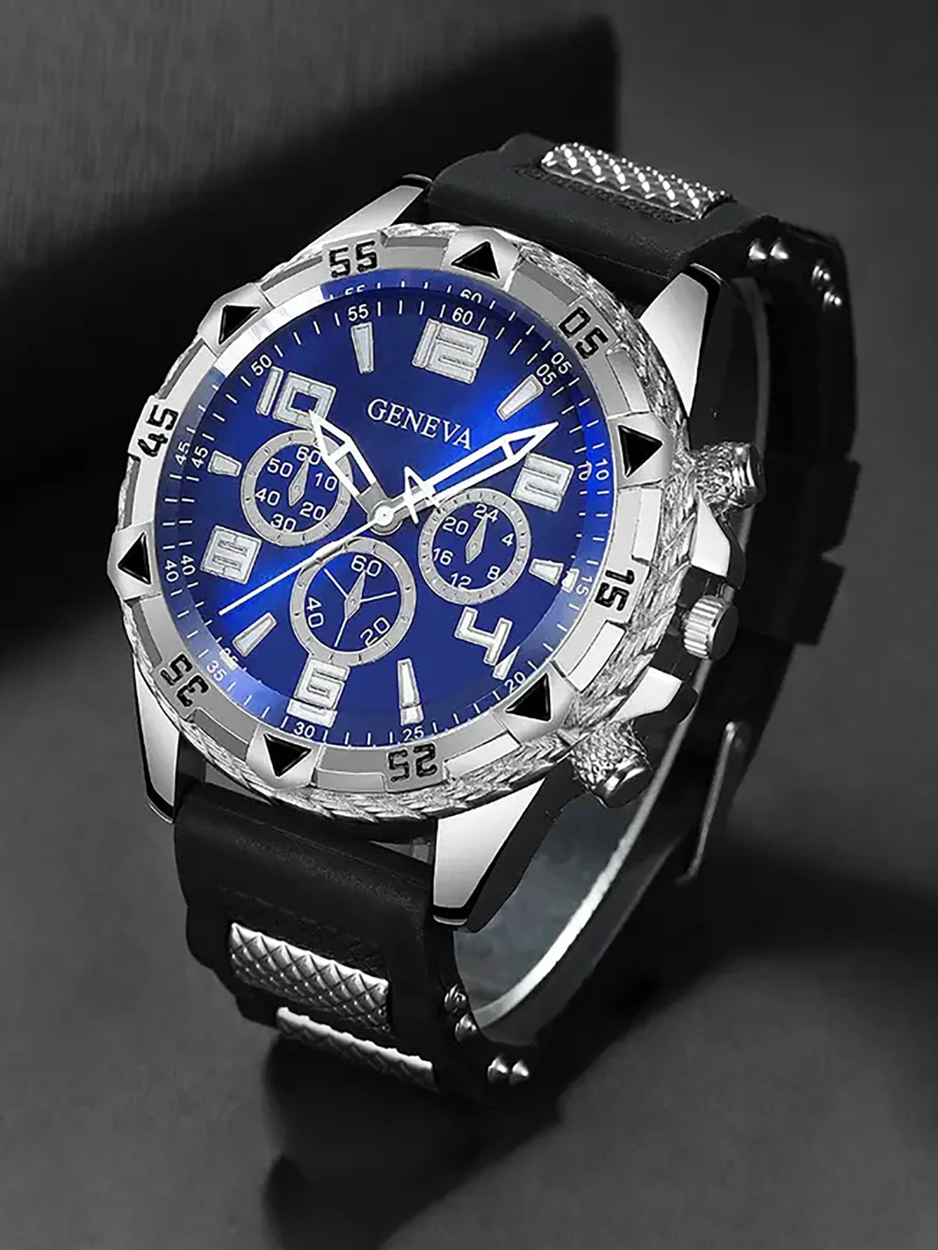 Men's Quartz Watch with Cuban Bracelet Silicone Strap for Daily Festive Wear No Box Included Qme