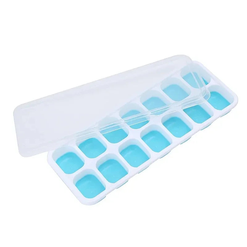 2/4Pcs Flexible Silicone Ice Cube Trays Compartments with Lids Reusable Fruit Infused Ice Maker Freezer Mold Kitchen Gadget Qme Blue 2pcs