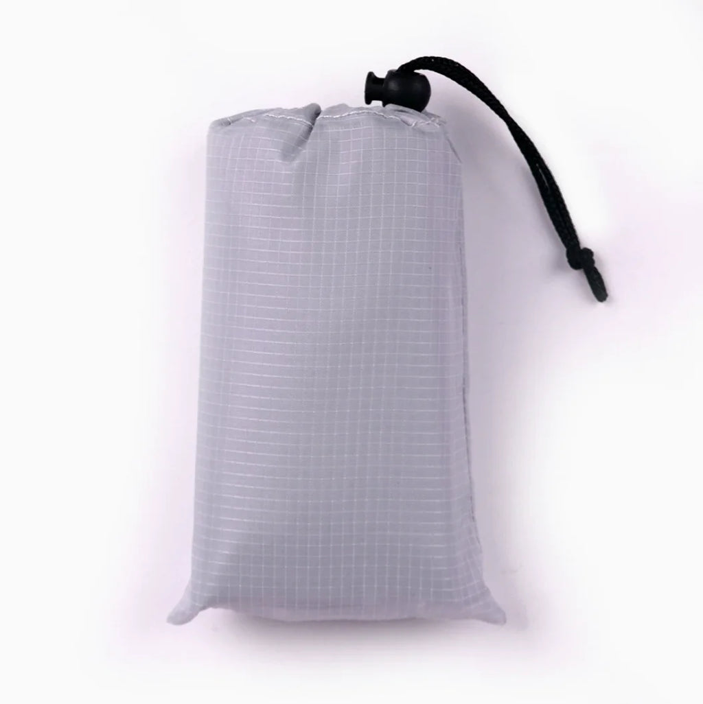 1.4*2m Waterproof Pocket Beach Blanket Folding Camping Mat Mattress Portable Lightweight Outdoor Picnic Mat Sand Beach Sunbathin Qme Light Grey 100cm x 140cm