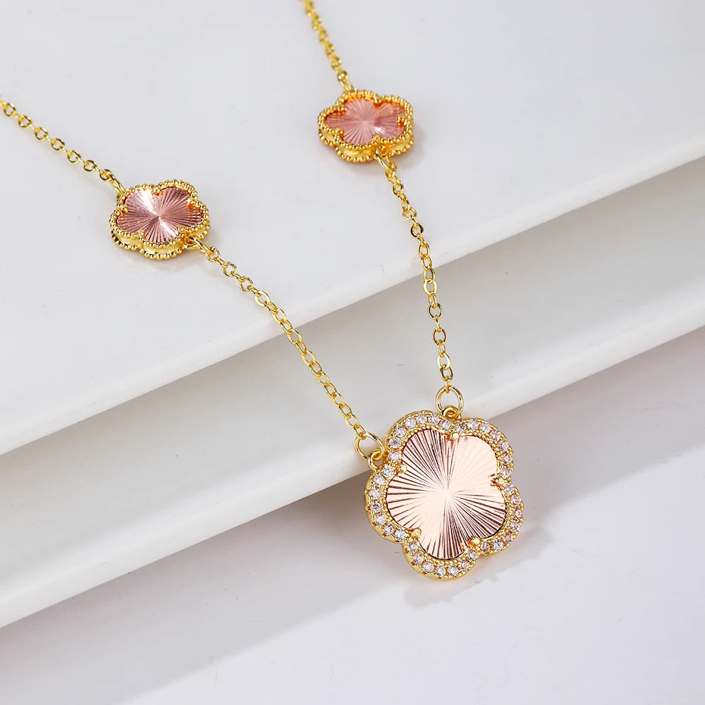 High-quality Copper Plated 18k Gold Five-leaf Clover Necklace Fashion