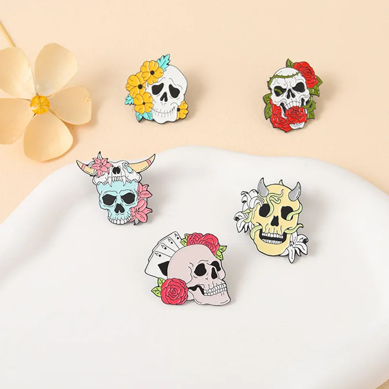 Flower Skeleton Enamel Pins Skull Badges Punk Plant Brooches Lapel Clothes Backpack Gothic Women Men Kids Jewelry Gift Wholesale Qme
