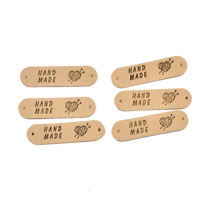 20Pcs 4.5x1.2cm 15Colors Mixed Leather Embossed Labels Sewing Accessories 2holes Garment Tag Handmade DIY Clothes Material c4017 Qme 12-20Pcs