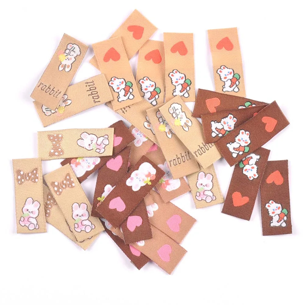 50Pcs Kawaii Rabbit Heart Labels For Clothing Accessories Kid Garment Tags DIY Crafts Sewing Supplies Handmade Decorative c3574 Qme