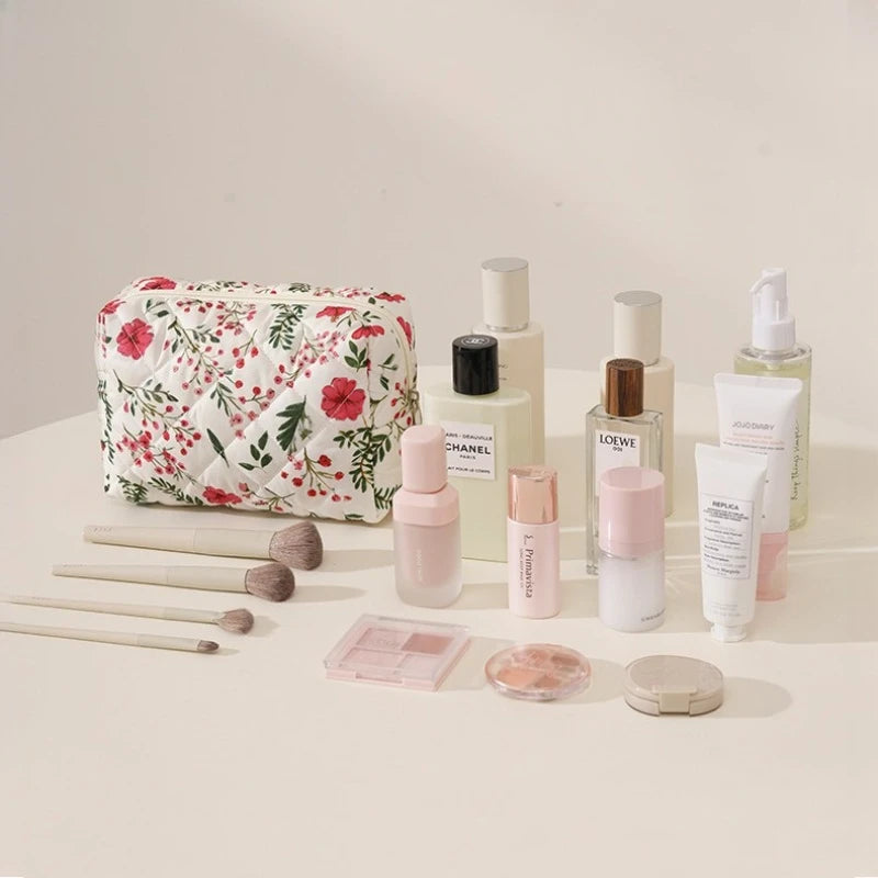 B Floral Printed Lipstick Storage Makeup Bag Women's Cosmetic Bag Beauty Organizer Case Travel Makeup Pouch Toiletry Organizer Qme