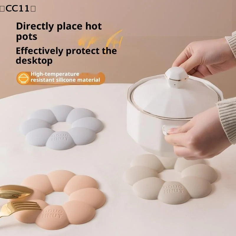Multipurpose Pot Mat Heat Resistant Coaster Donuts Shape Silicone Qme