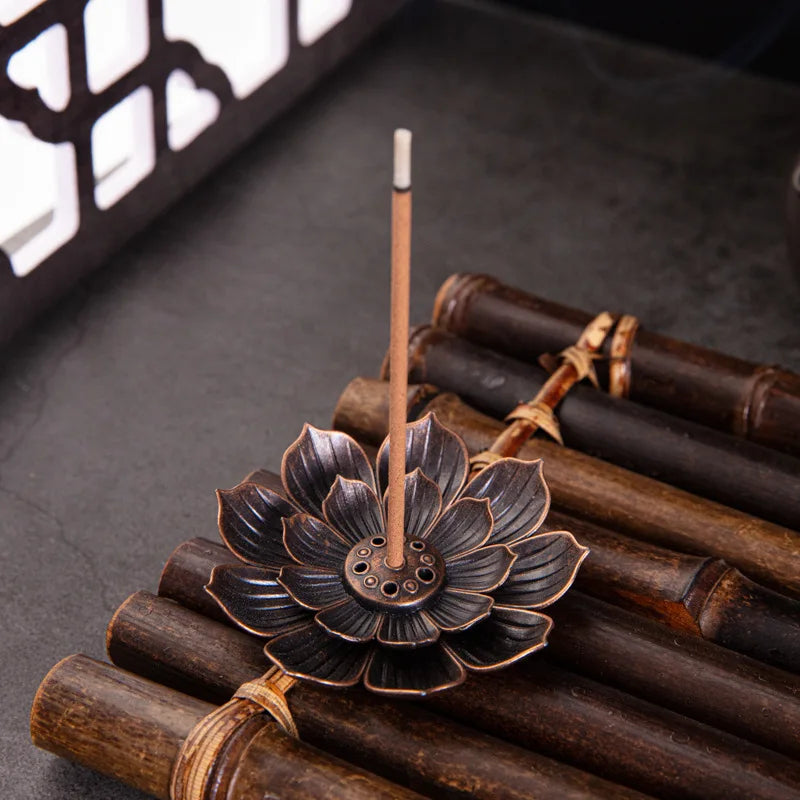 1PC Alloy Incense Burner Stick Holder Plate Buddhism Lotus Censer Bronze Nasturtium Incense Burner Qme
