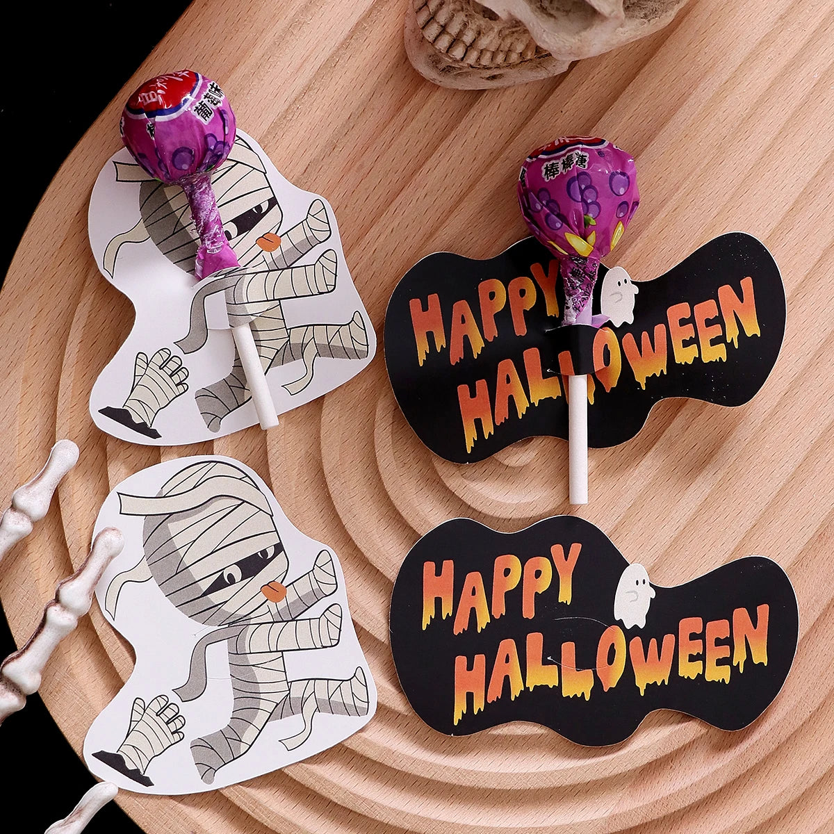 Halloween Lollipop Cards—Pack of 30: Fun Halloween Candy Cards for Kids, Featuring 6 Different Witch Designs to Celebrate Halloween Qme
