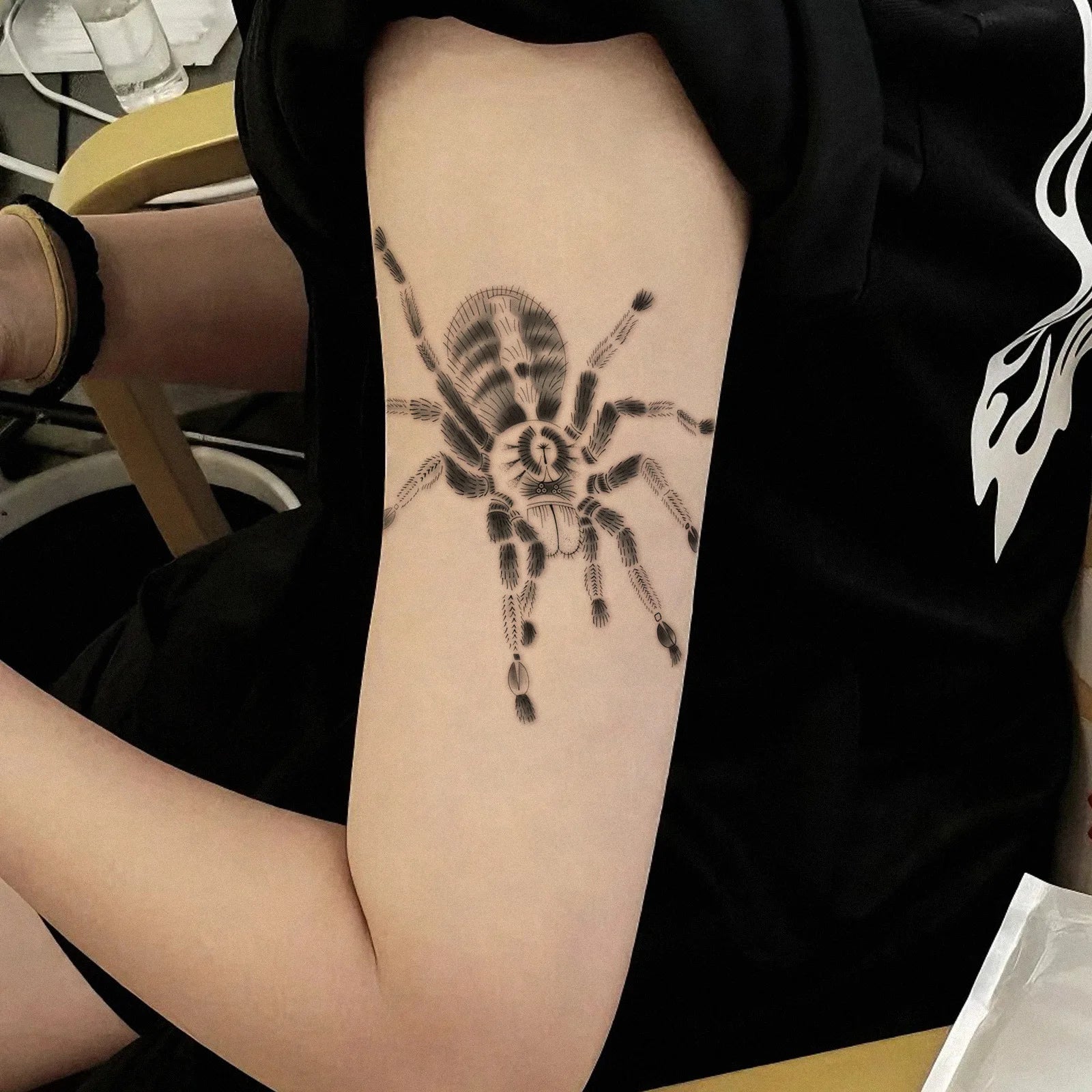 Minimalist Leaf Vine Tattoo Sticker Waterproof Long Lasting Fine Line Temporary Tattoo for Women Finger Hand Qme