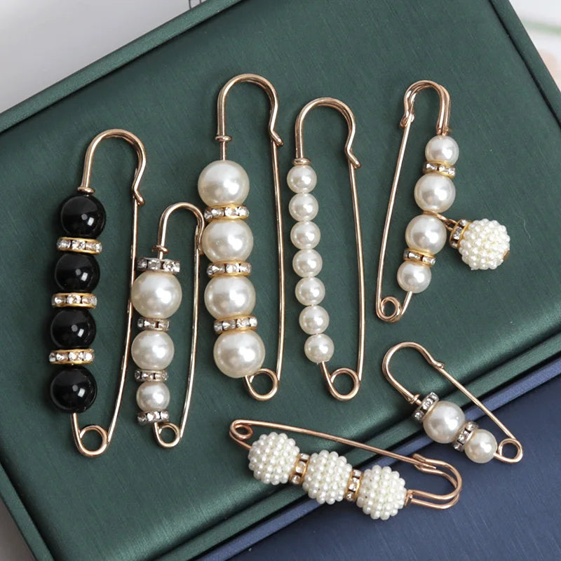 Women Fashion Pearl Brooch Waist Cinching Adjustable Skirt Anti-slip Qme
