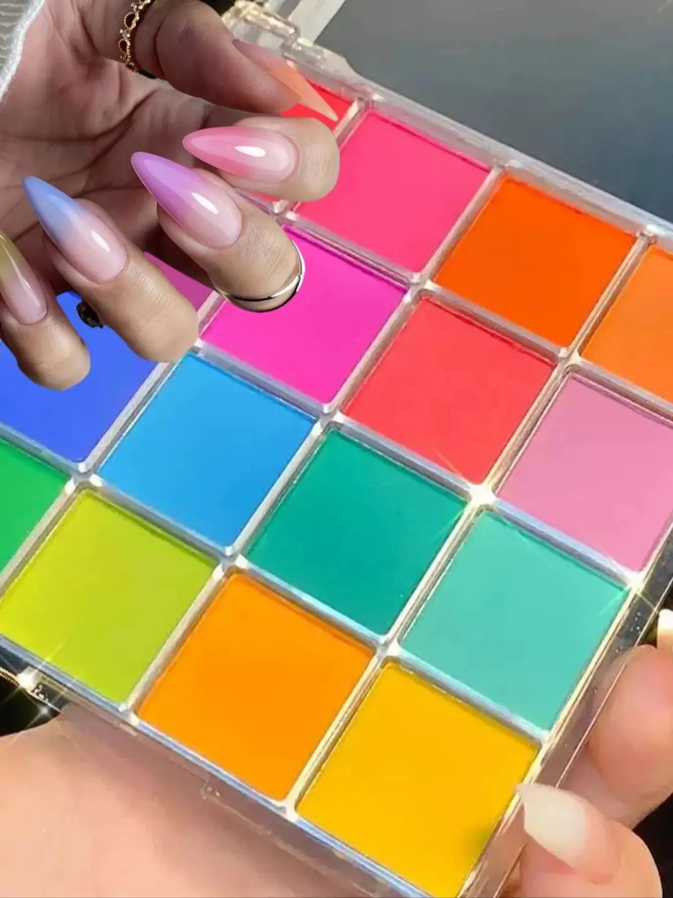 6 16 Colors Light Solid Gradual Change Powder Eye Shadow Plate Qme 01