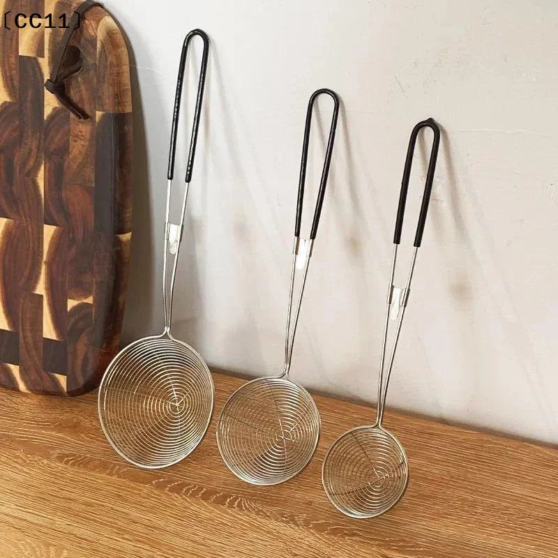 Stainless Steel Spider Strainer Heat Resistant Non-slip Red Handles Qme
