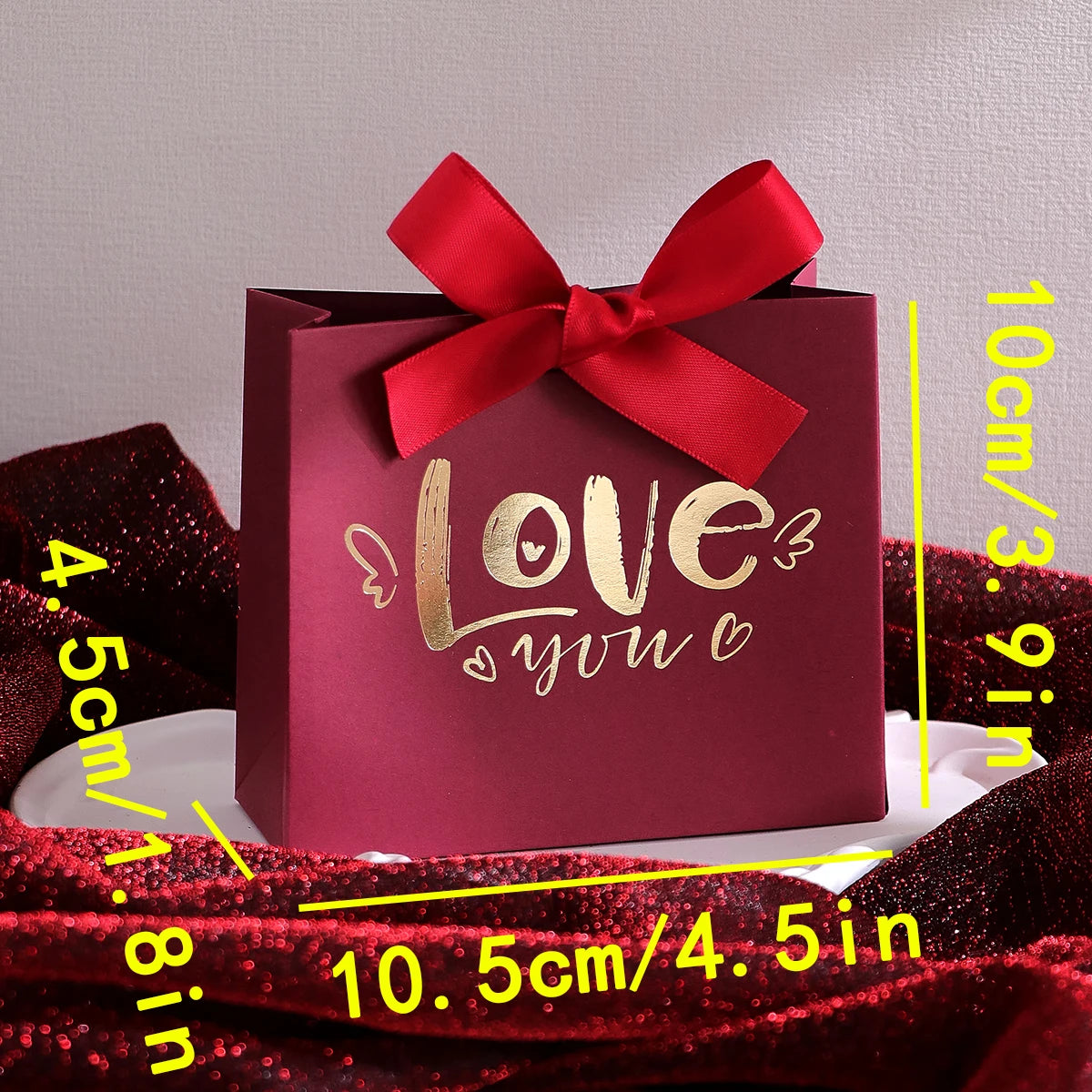 Set of 10 Elegant Mini Gift Boxes - “Love” Design for Candies, Chocolates and Small Gifts - Perfect for Weddings, Bridal Showers Qme