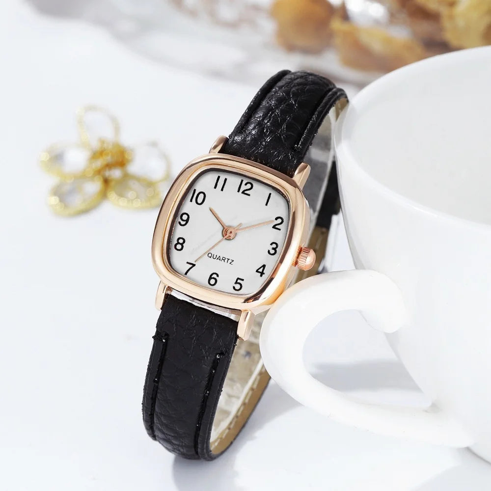 Vintage Square Black Dial Leather Quartz Watch for Women Qme Black White