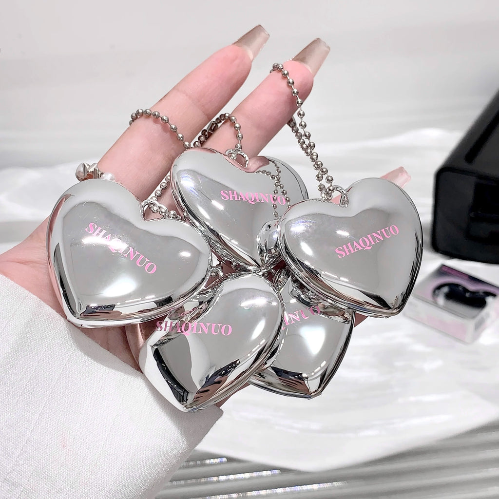 SHAQINUO Heart Shape Water Light Lip Llaze Mirror Pendant Lipstick Qme