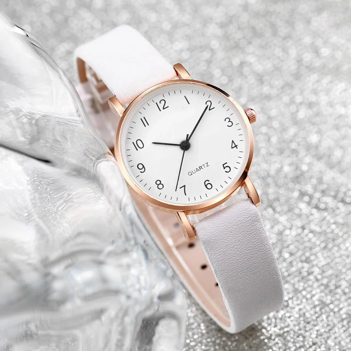 Women's Quartz Watch and Bracelet Set Without Box, Arabic Dial, Leather Bracelet, Fashion Watches, 4 Pieces Per Set Qme