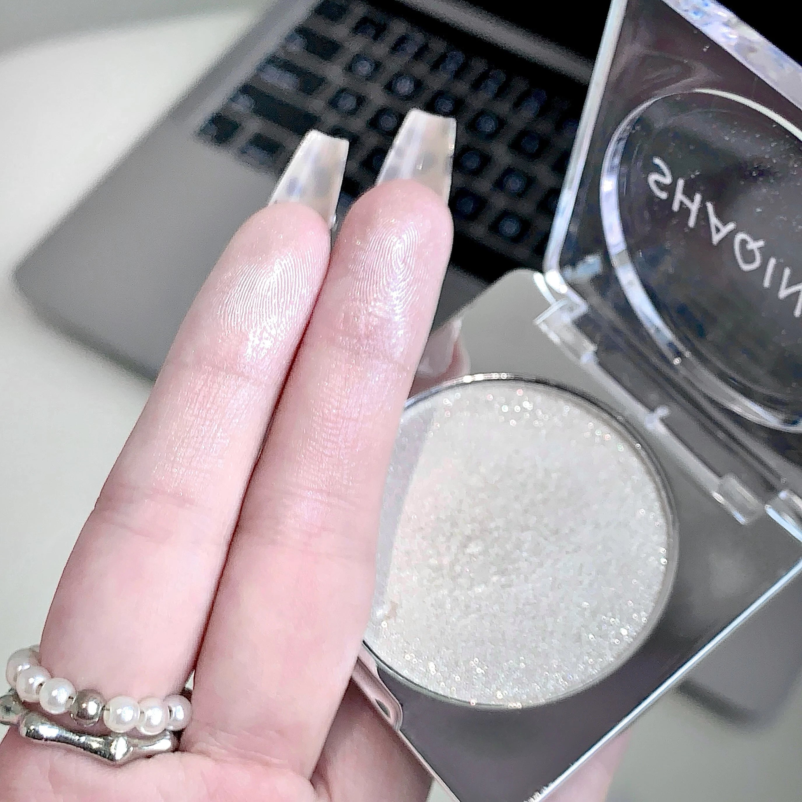 SHAQINUO Highlight Powder Perfect Pearlescent Shimmer Palette Face Qme
