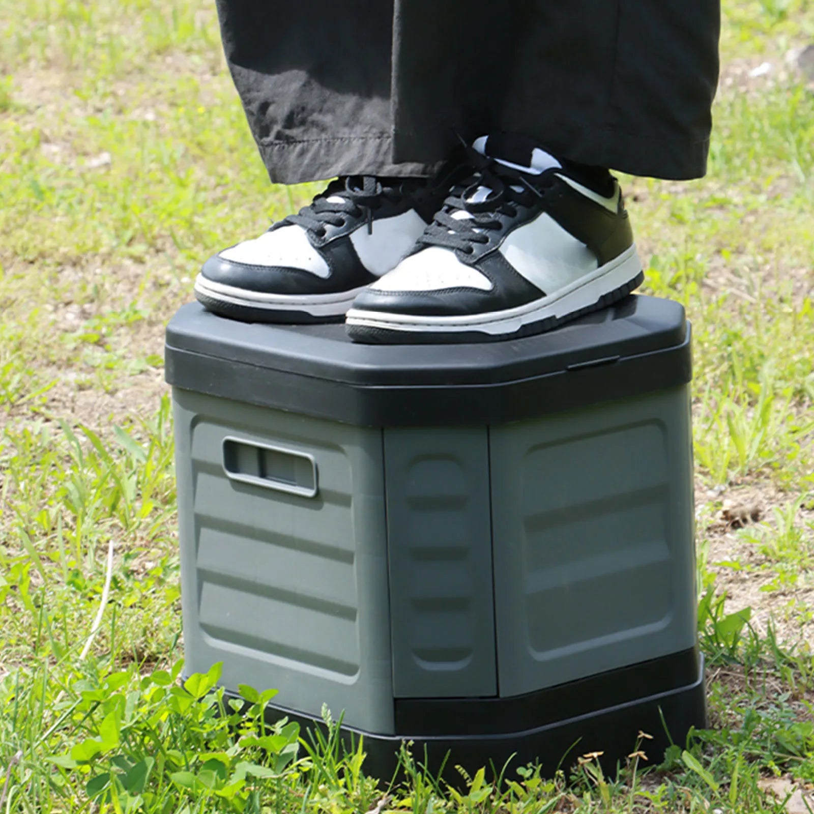 Folding Portable Toilet Reusable Camping Toilet with Lid Anti-Odor Travel Potty for Adults Travel Outdoor Hiking Trips Beach Qme