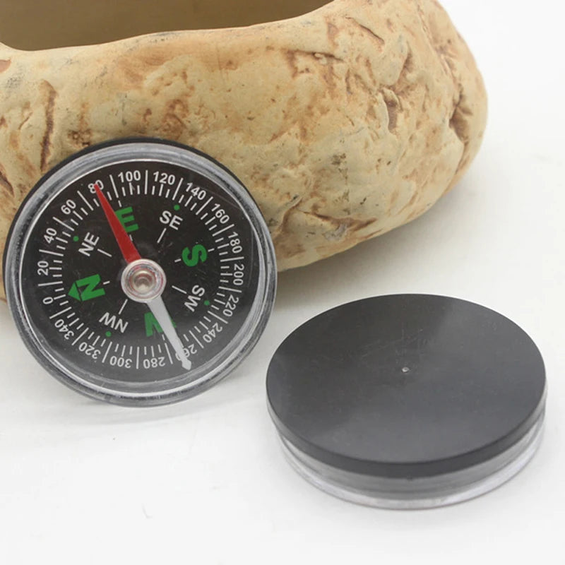 Portable Mini Precise Compass Practical Guider Survival Button Design Qme