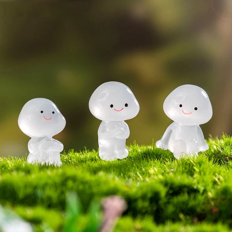 Cartoon Luminous Small People Figurines Glow Dark Cute Miniatures Qme