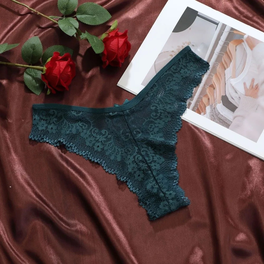 Cotton Crotch Women Lace Flower Briefs Low Waist Traceless Thong Qme