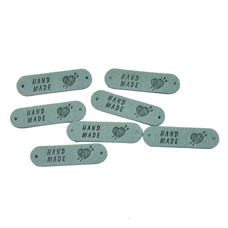 20Pcs 4.5x1.2cm 15Colors Mixed Leather Embossed Labels Sewing Accessories 2holes Garment Tag Handmade DIY Clothes Material c4017 Qme 5-20Pcs