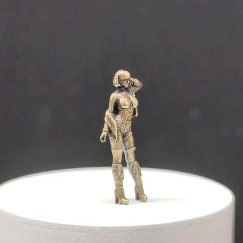 Brass Paintable Modern High-heeled Beauty Model Doll Miniature Figure Model Ornaments Car Model Qme