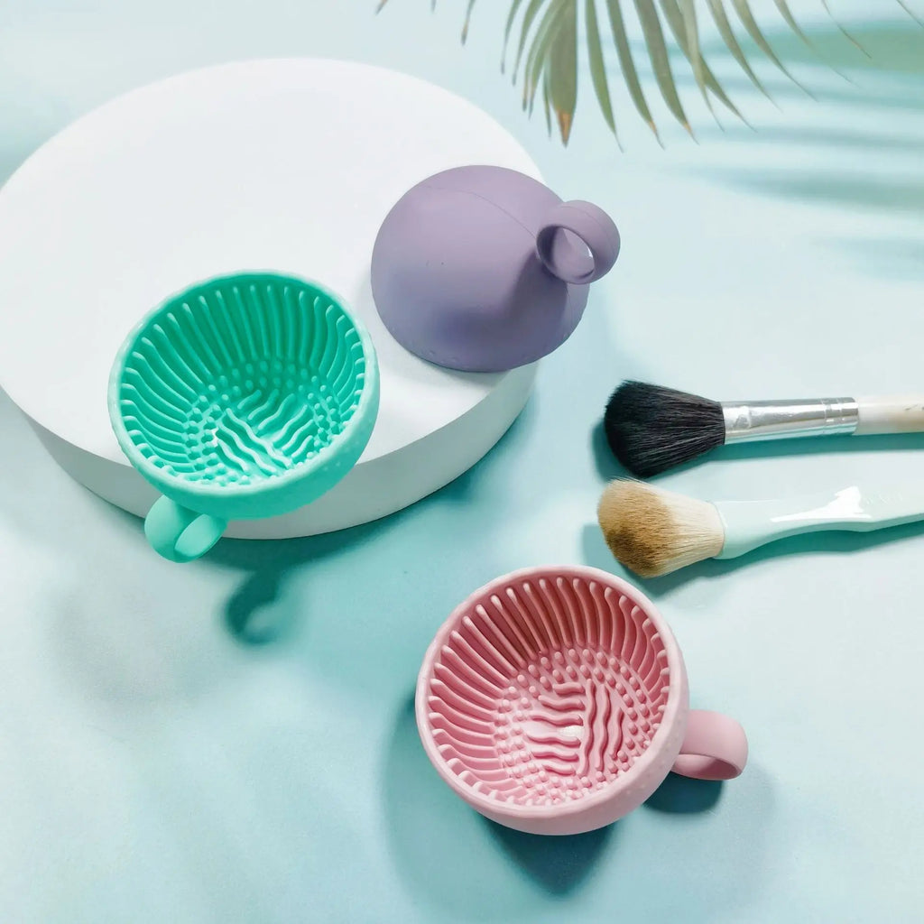 Silicone Cosmetic Brush Cleaning Bowl Efficient Portable Reusable Qme