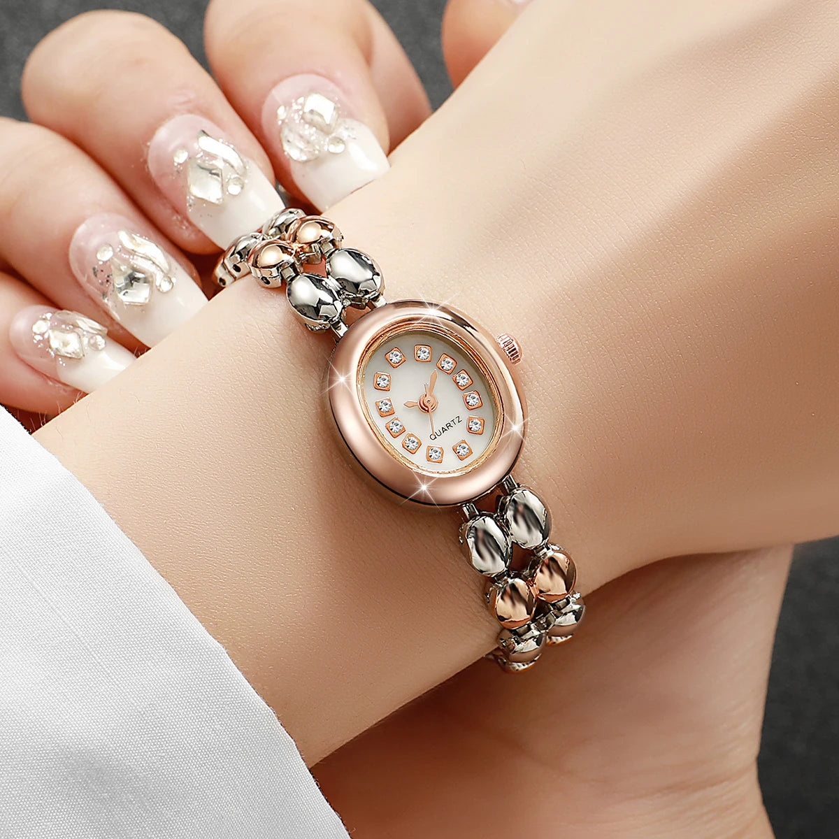 Moda strass feminino relógio de quartzo elegante pulseira relógio de pulso para senhoras reloj mujer (sem caixa) Qme