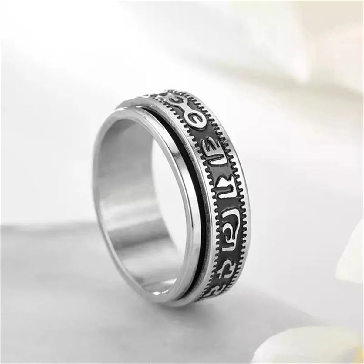 Spinning Spinner Ring For Men Women Anxiety Fidget Rings Stainless Steel Moon Star Roman Numerals Chain Rotating Ring Men Qme