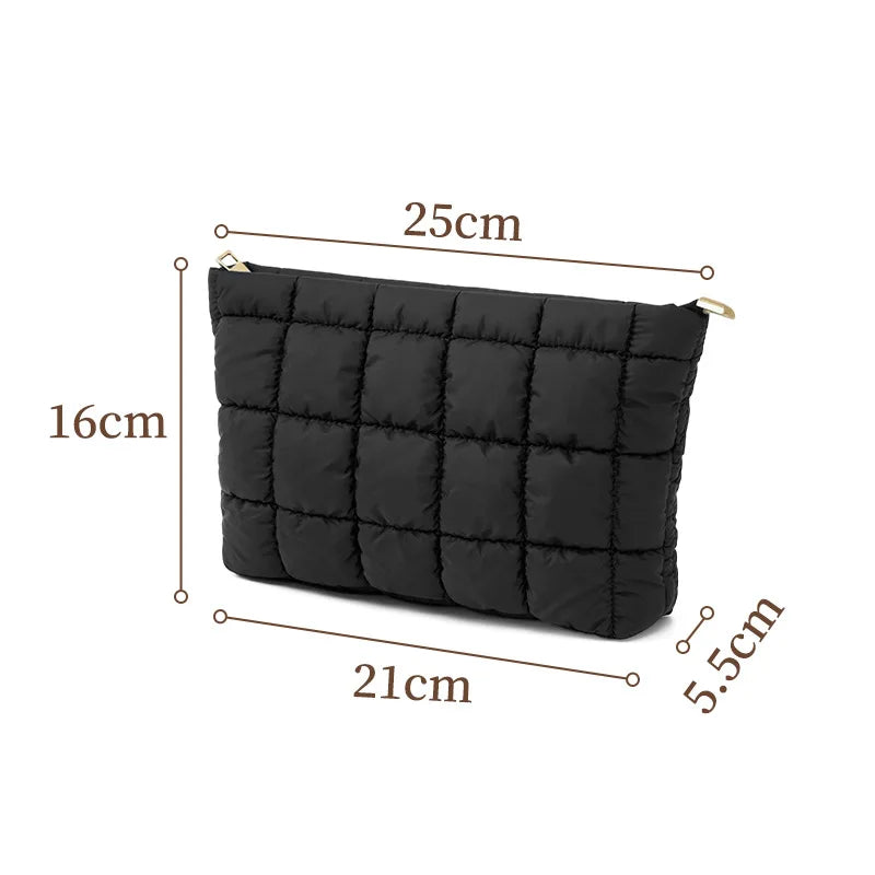 A New cute plush cosmetic bag, travel skin care product storage bag, high-looking female mobile phone large capacity storage bag Qme black