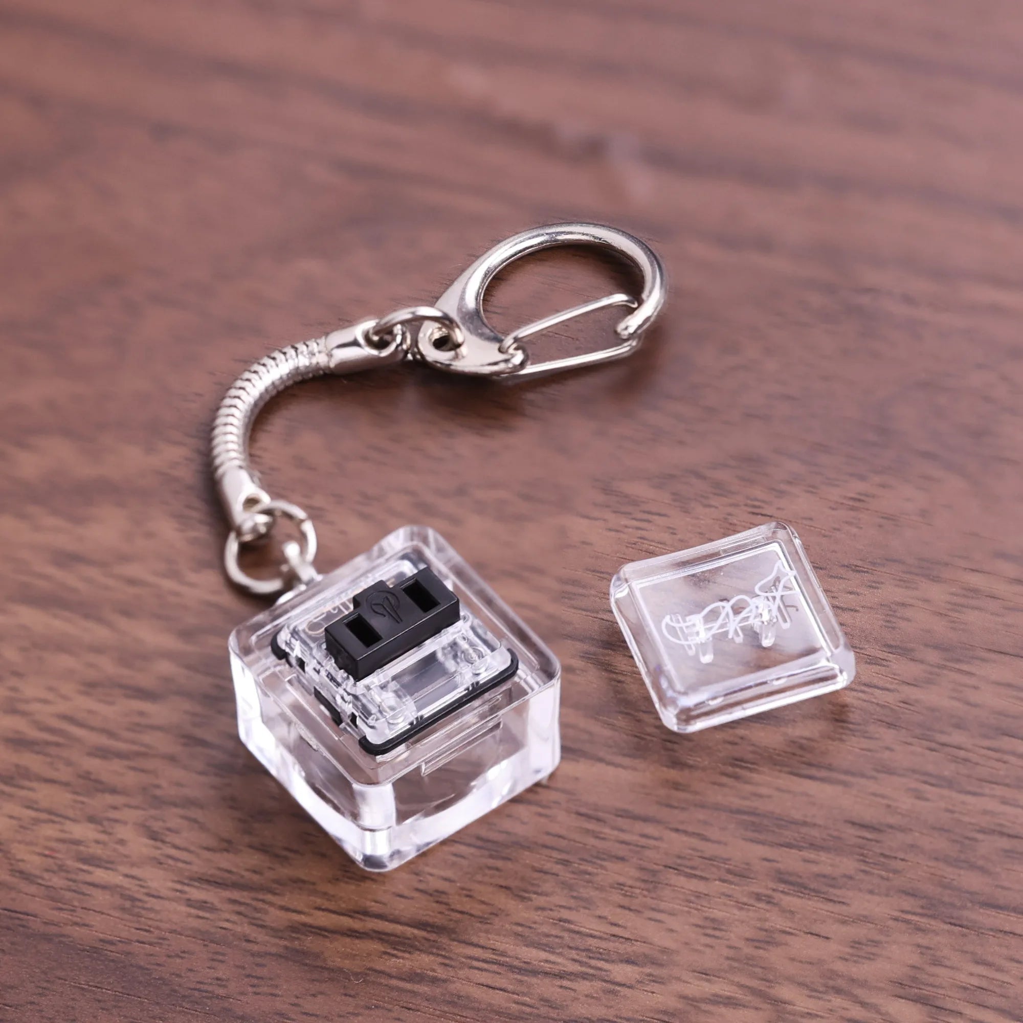 1 Pcs Finger Button Anti-stress Toys Acrylic Mechanical Keyboard Keycaps Office Decompression Calming Children Adults Unzip Toys Qme