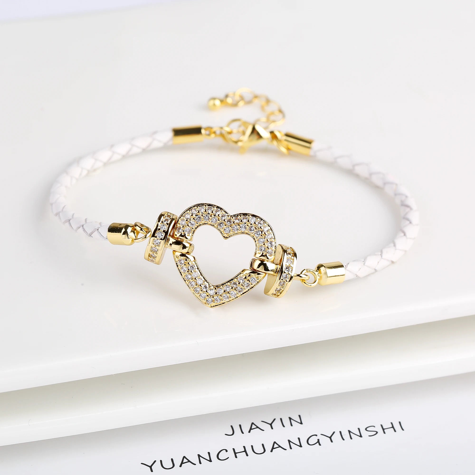 Genuine Leather Rope Braided Heart Shape Zirconia Ladies Bracelet Temperament for Women Girls Party Wedding Jewelry Holiday Gift Qme White