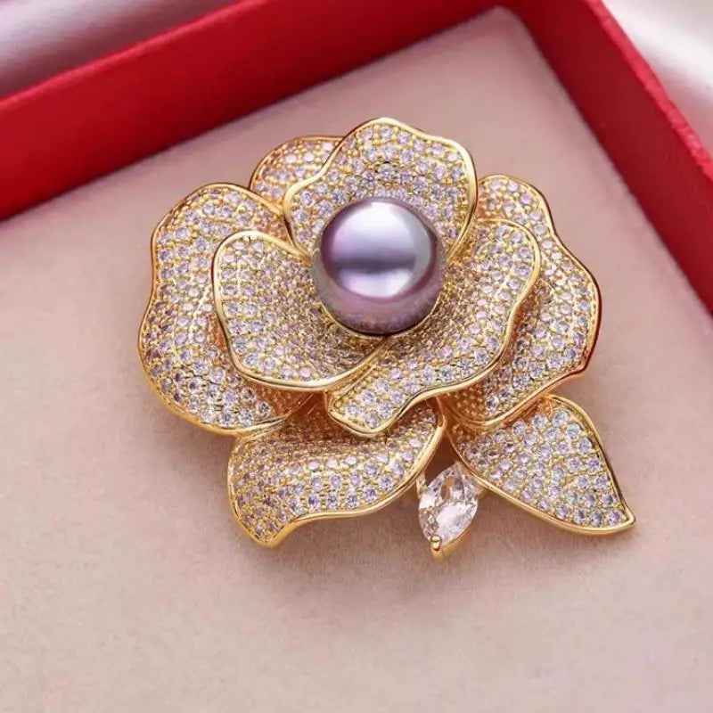 Trendy New Flowers Women Brooch Elegant Pearl Camellia Pins Fashion Female Party Coat Dress Scarf Accessories Jewelry Gift Qme A3