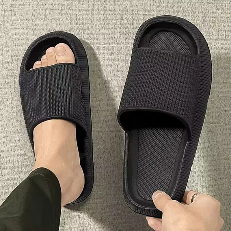 Summer Slippers For Men Women Soft Slippers Indoor Home Slides Cloud Slipper Men Flat Sandals Beach Shoes Man Male Flip Flops Qme