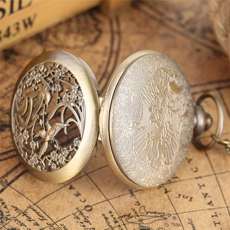 Retro Copper Magpie Animal Engraved Necklace Pendant Quartz Pocket Watch Qme
