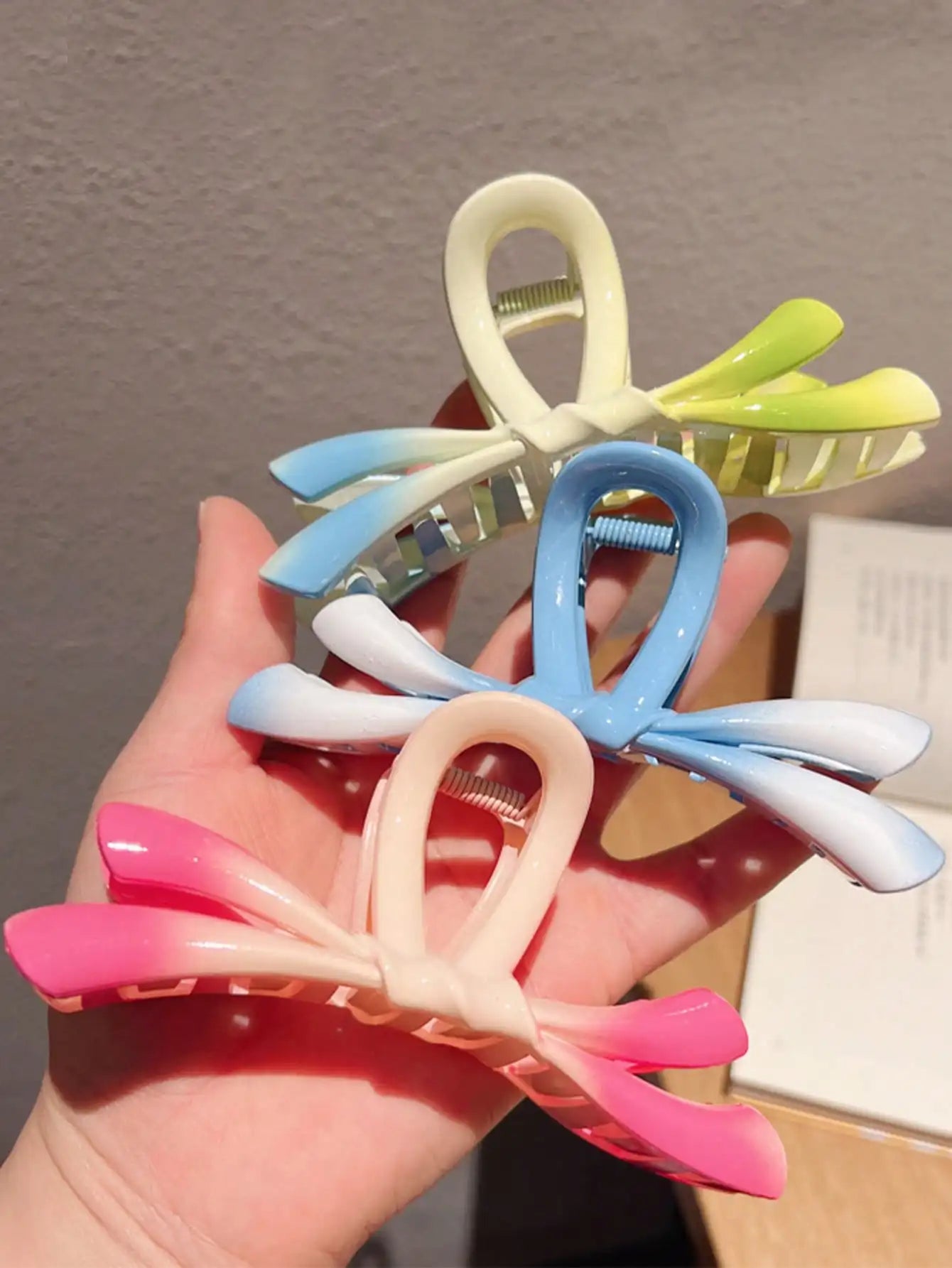 Sweet Dopamine Gradient Grip Heart Shaped Hair Clip Spring Summer Qme 2