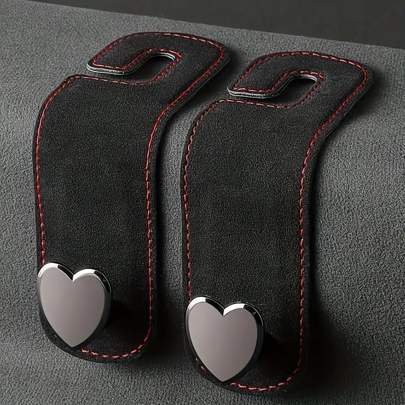 Cute heart-shaped vehicle storage pendant wallet bag, car interior seat backrest storage accessories, SUV sedan universal Qme