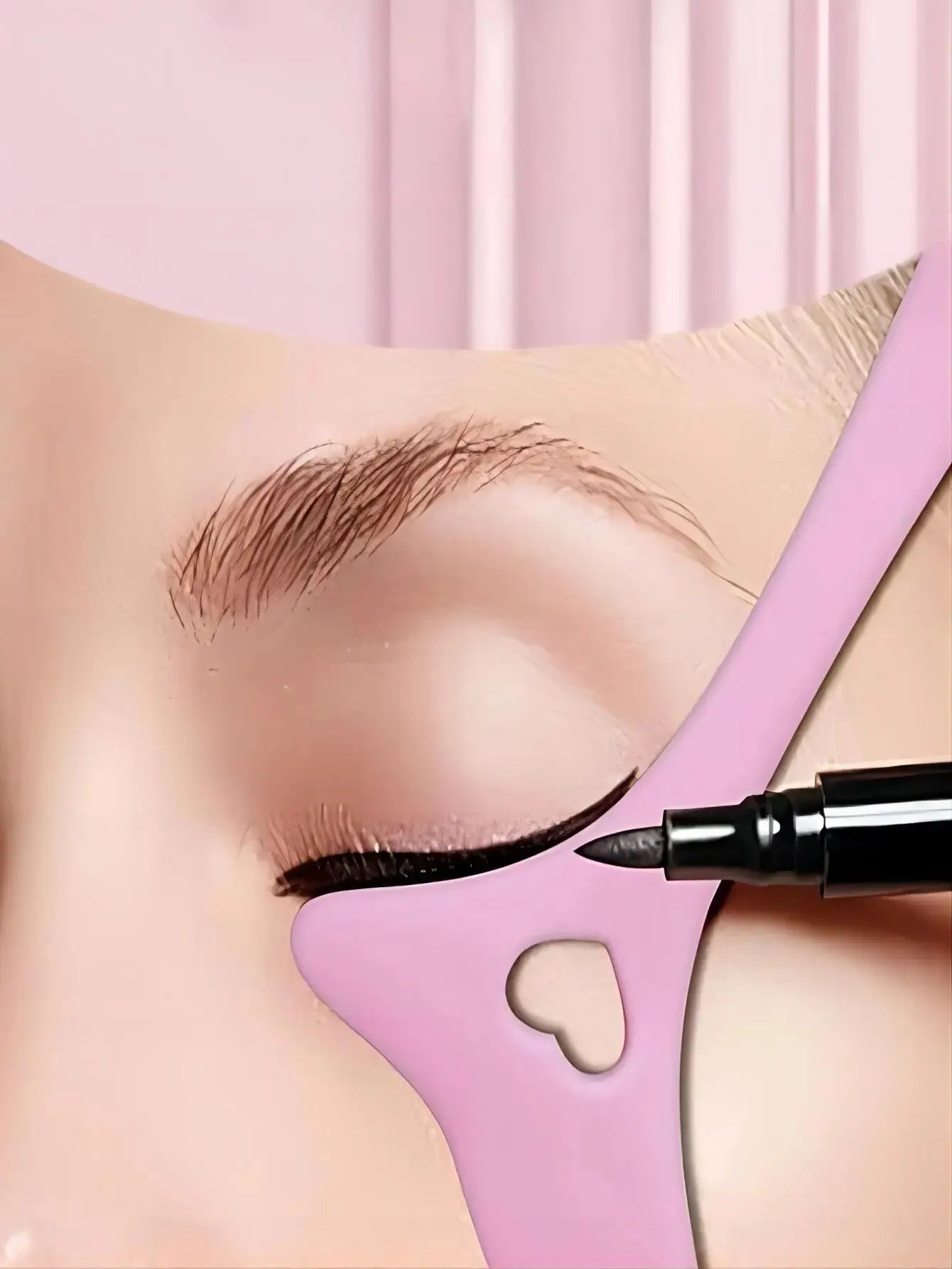 Multi-functional Eyeliner Stencil Wing Tips Silicone Aid Marscara Qme