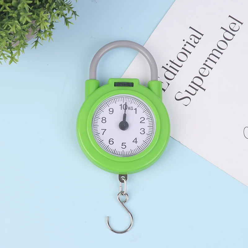 10KG Pocket Pointer Luggage Scale Spring Portable Suitcase Scale Handled Travel Bag Weighting Fish Hook Hanging Scale. Qme A2 green