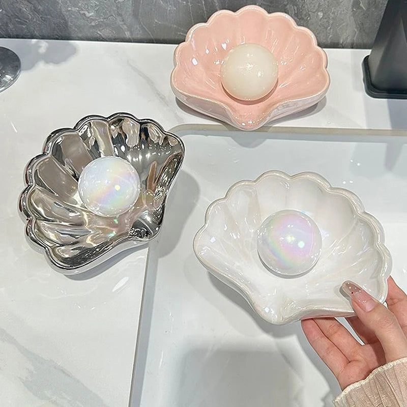 Personalized Creativity Bathroom Soap Dishes Plastic Shell Soap Box Toilet Shelf Soap Box Household Washbasin Soaps Drain Rack Qme