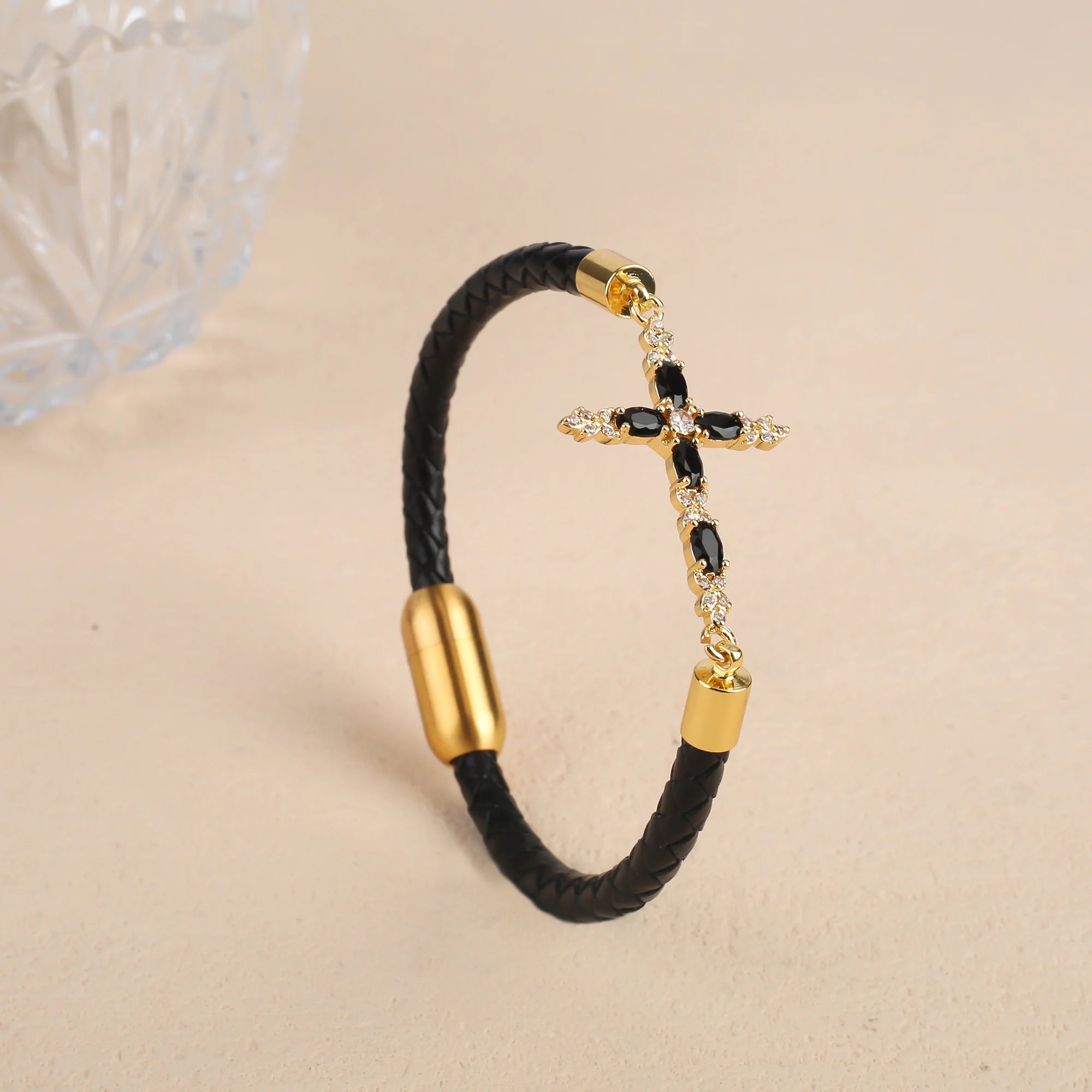 Classic Crystal Cross Leather Bracelet Fashion Religious Jewelry Stainless Steel Wrist Bangle for Couple Friendship Jewelry Gift Qme Black 17cm Coffee Leather