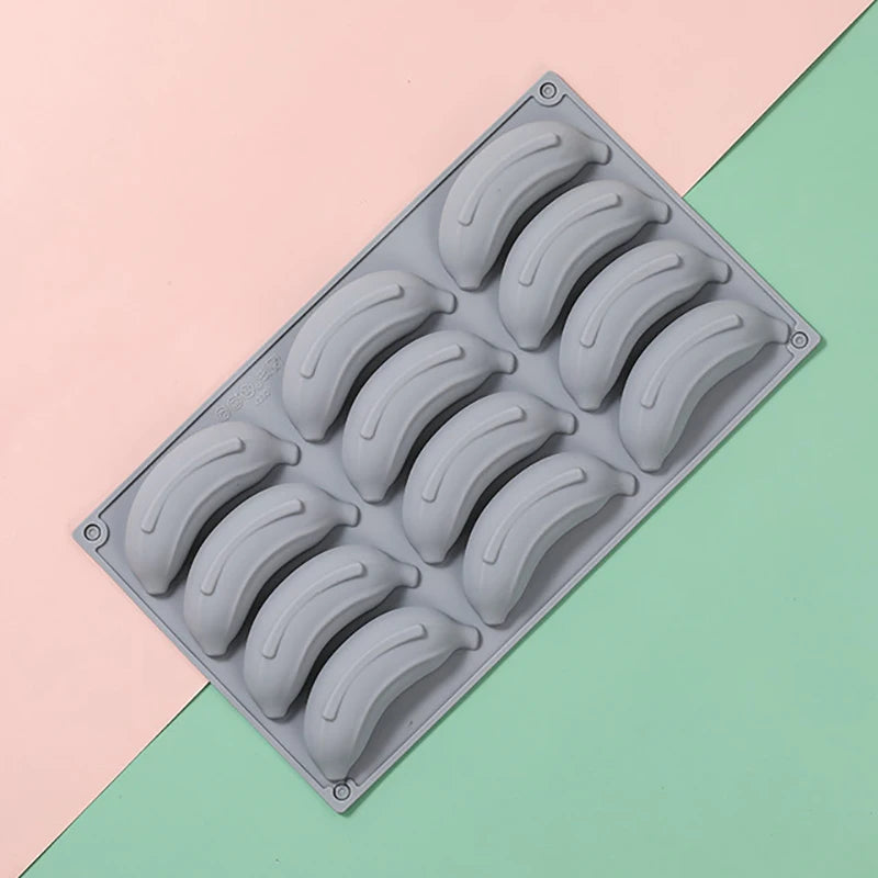 12 Cells Banana Design Food Grade Silicone Cake Molds Fruit Mousse Qme Gray