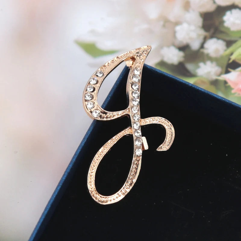 Fashion Women Rhinestone Brooch A-z English Letter Gold Metal Pins Qme J