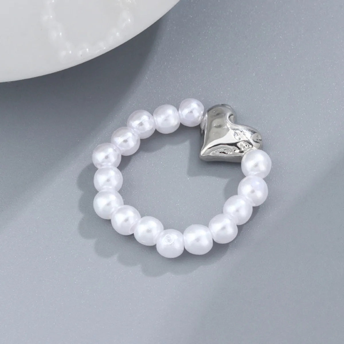 1pcs Baroque Personality Stretch Love Finger Rings Simple Women Girl Fashion Sense of Design Sweet Heart Jewelry Gift Party Gift Qme