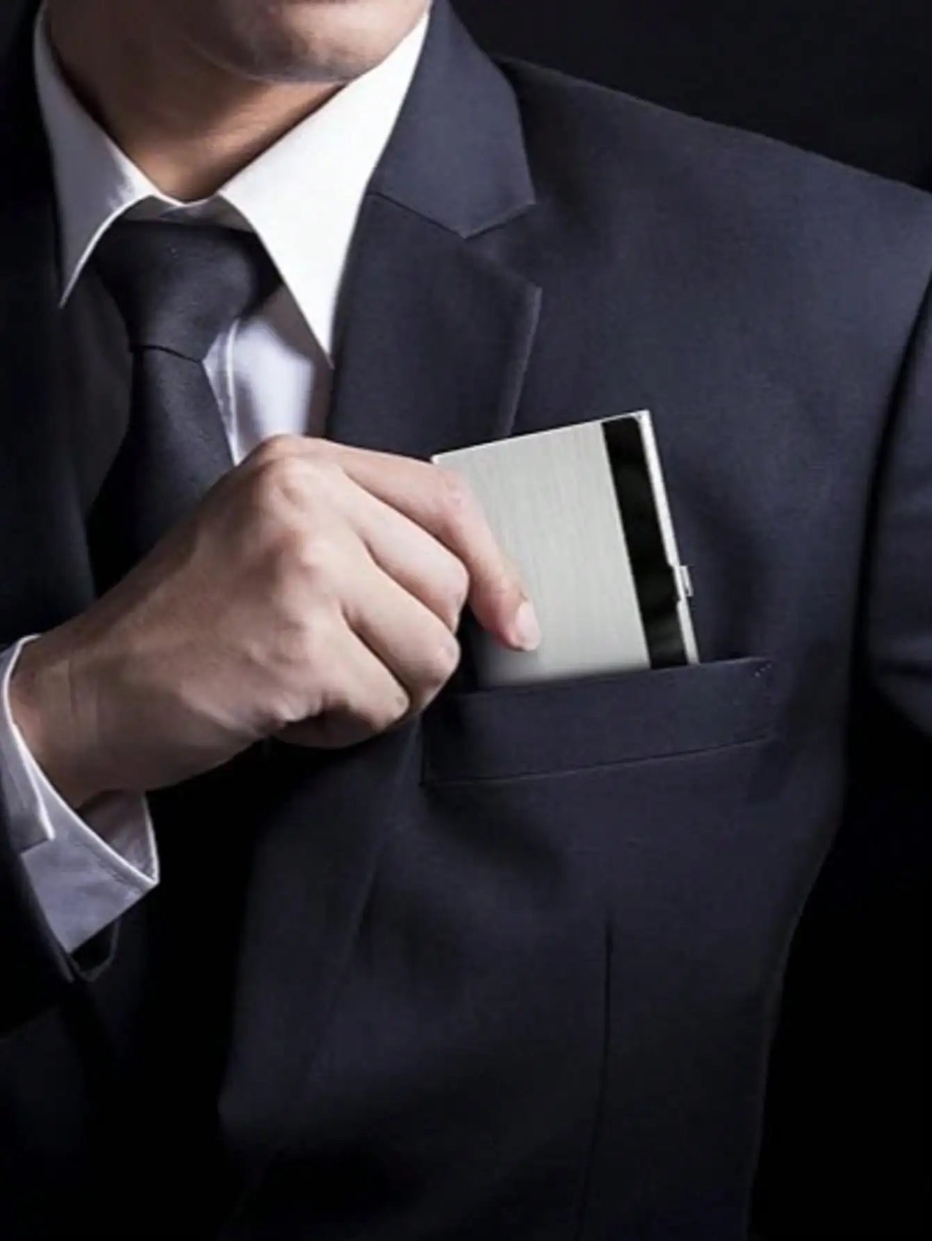 1 Metal Business Card Holder Unisex Stainless Steel Case Fits 10-20 Qme